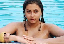 கொழுகொழுவென்று இருந்த நடிகை நமீதாவா இது? – ரசிகர்கள் ஷாக் – வைரலாகும் புகைப்படம்!!