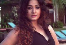 தோற்றம் எதையும் முடிவு செய்வதில்லை, ஆனால்… கவர்ச்சி புகைப்படத்தை வெளியிட்டு கருத்து கூறிய நடிகை கிரண் ரத்தோட்!!