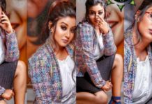 Half Sleeveless Saree யில் Shape-ஐ காட்டி இளைஞர்களை கவர்ந்த சீரியல் நடிகை !