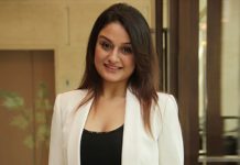 பிளாஸ்டிக் சர்ஜரி செய்து கொண்டு அடையாளம் தெரியாமல் மாறிய சோனியா அகர்வால் !!