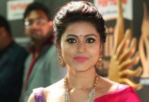 காஜல் அகர்வால் தெறித்து ஓடிய கதாபாத்திரத்தில் கமிட்டான சினேகா.. 60 வயதெல்லாம் ஒரு மேட்டரே இல்லையாம்!!