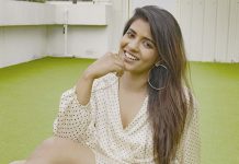 மாடர்ன் உடையில் ஜம்முனு இருக்கும் ஐஸ்வர்யா ராஜேஷ்.. தாறுமாறாக ட்ரெண்டாகும் புகைப்படம்!