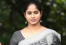 வேலைக்காரி கெட்டப்பில் புகைப்படம் வெளியிட்ட பவித்ரா டீச்சர்.. அச்சு அசல் அப்படியே இருக்கீங்க மேடம்!