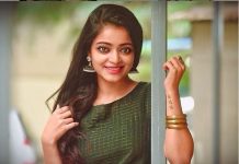 படுக்கையில் விளையாடும் ஜனனி – ஜனனியின் ஆட்டத்தை பார்த்து Tempt ஆன ரசிகர்கள் !