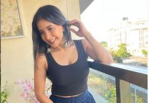 முன்னழகு வளைவு தெரிய போஸ் கொடுத்த சாக்ஷி அகர்வாலின் கிளாமர் புகைப்படங்கள் !