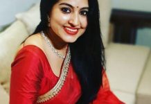 “பிரசன்னா கிட்ட சொல்லி சுத்தி போட்டுக்கங்க” – புன்னகை இளவரசி சினேகா வெளியிட்ட புகைப்படங்கள் !