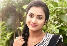 வேற லெவல் போட்டோ ஷூட் நடத்திய ஜனனி.. இணையத்தில் வைரலாகும் புகைப்படம்!!