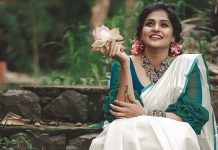 “தேக்கு மரக்காடு வெடிக்குதடி, உசுரே போகுது” – ரம்யா நம்பீசன் லேட்டஸ்ட் Glamour போட்டோஸ் !