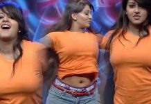 Under Water Photoshoot-ல், எல்லை மீறிய சீரியல் நடிகையின் விபரீத புகைப்படங்கள்..!