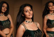 கியூட் போஸ் கொடுத்து இளசுகளின் தூக்கத்தை கெடுத்த ஸ்வாதிஸ்டா!!