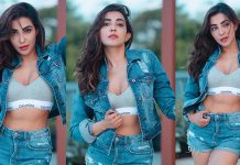 அந்த இடத்தை காட்டி இளசுகளின் நாடித்துடிப்பை எகிற வைத்த பார்வதி நாயர்!!