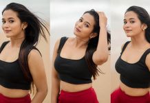 அந்த இடத்தை காட்டி ரசிகர்களை மூடேத்தும் முல்லை காவ்யா அறிவுமணி!!