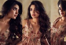 முன்னழகை ஓப்பனாக காட்டி இளசுகளை மூச்சுமுட்ட வைத்த கீர்த்தி ஷெட்டி!!