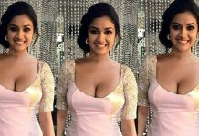 கும்முனு இருக்கும் கீர்த்தி சுரேஷின் லேட்டஸ்ட் கிளிக்ஸ்!!