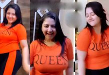 செம போஸ் கொடுத்த ஸ்ரேயா சர்மாவை பார்த்து ஜொள்ளுவிடும் ரசிகர்கள்!!