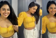 உடலோடு உடலாக ஒட்டிய டைட் ஆடையில் சித்தி இத்னானி கொடுத்த செம போஸ்!!