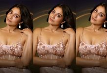 கவர்ச்சி கவர்ச்சி போஸ் கொடுத்து இளசுகளை கவர்ந்திழுக்கும் ரெஜினா!!