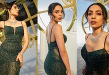 கவர்ச்சி உடையில் மார்க்கமான புகைப்படங்களை வெளியிட்ட நடிகை சோபிதா துளிபாலா!!